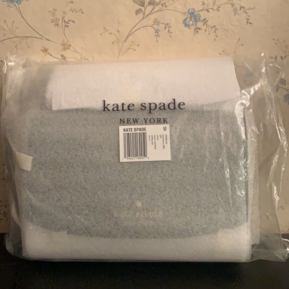 🆕 Kate Spade Convertible Crossbody, Jade Green - Picture 6 of 6